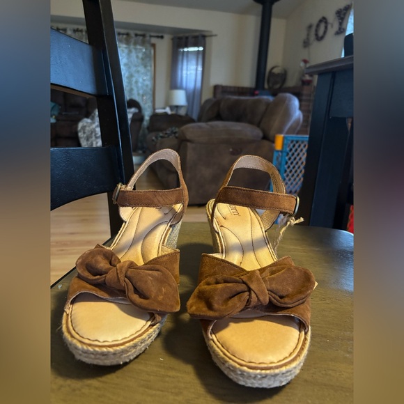 Born Brown Suede Wedge Sandals - Picture 3 of 6